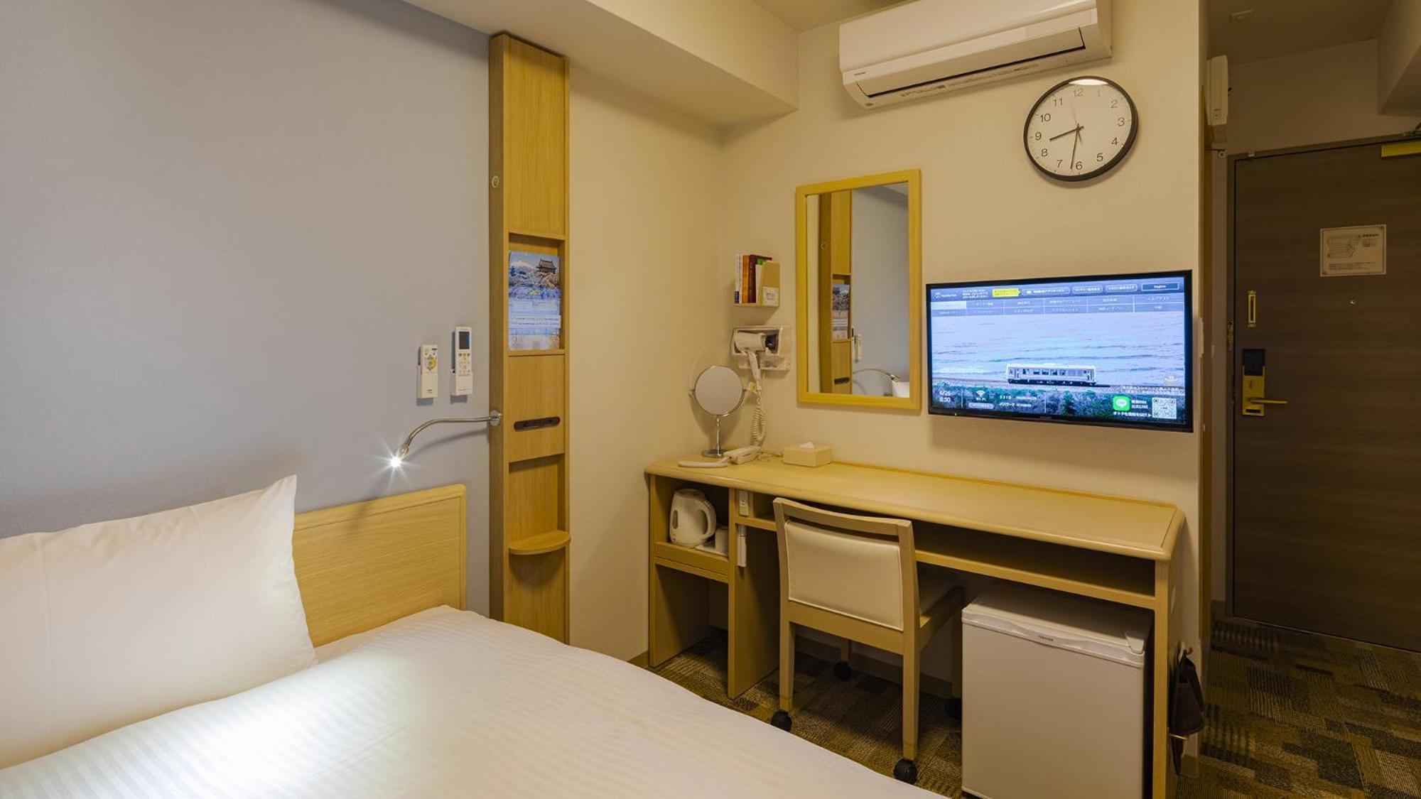 Toyoko Inn Tokuyama-Eki Kita-Guchi Shunan Room photo